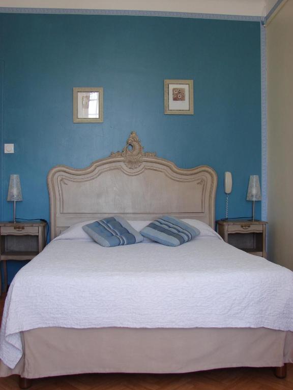 Hotel Le Siecle Мазан Екстериор снимка